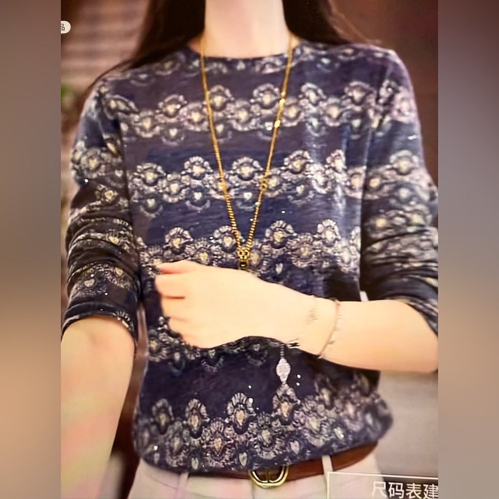 Blue and White Patterned top